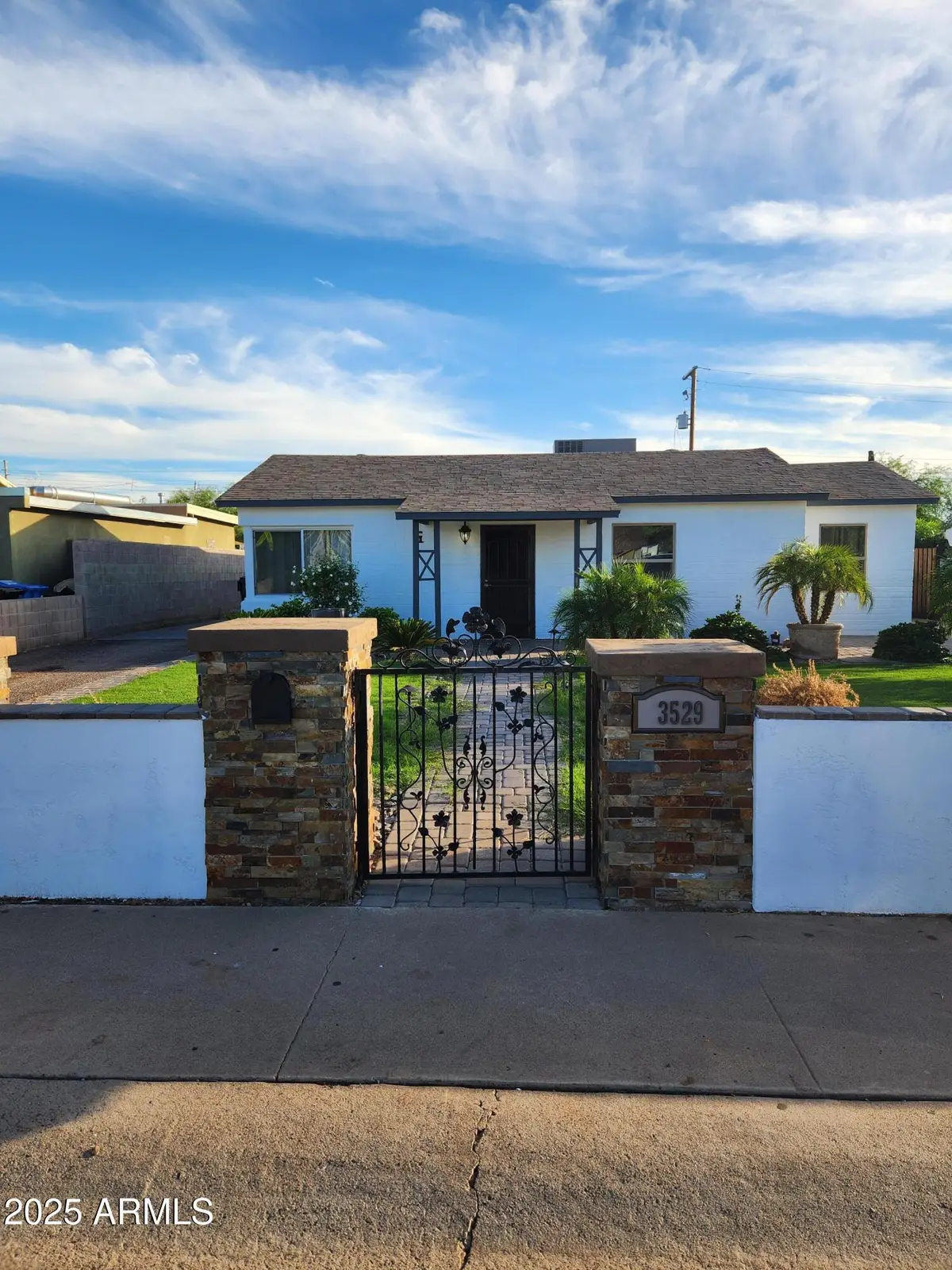 3529 E Taylor Street, Phoenix, AZ 85008 - Image #1