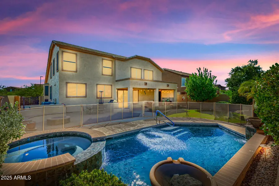 2306 W Long Shadow Trail, Deer Valley, AZ 85085 - Image #2