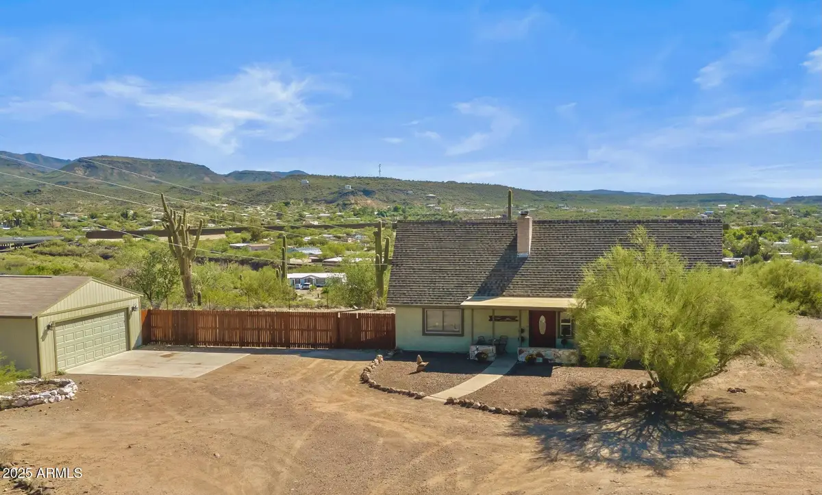 19245 E Indian Hills Drive, Black Canyon City, AZ 85324 - Image #1