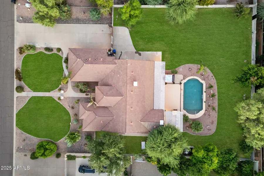 2733 E Scorpio Place, Chandler, AZ 85249 - Image #2