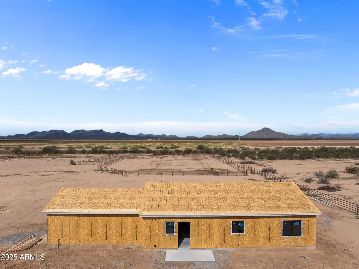 47530 W Ray Street, Aguila, AZ 85320 - Image #1
