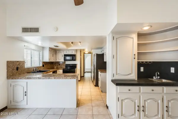 6142 N 13th Street, Phoenix, AZ 85014