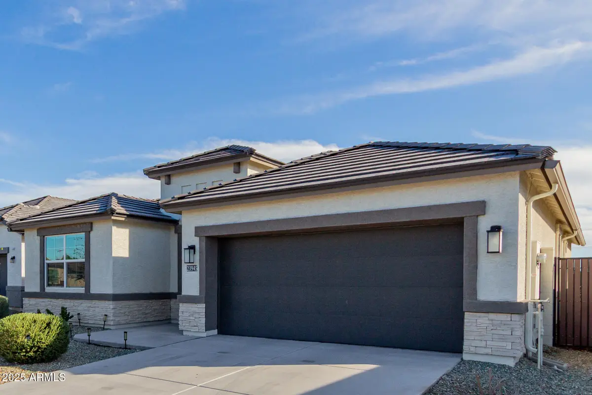 23945 W Zak Road, Buckeye, AZ 85326 - Image #1