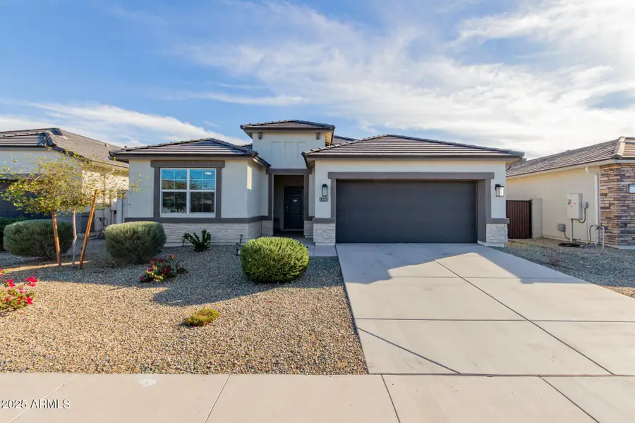 23945 W Zak Road, Buckeye, AZ 85326 - Image #2