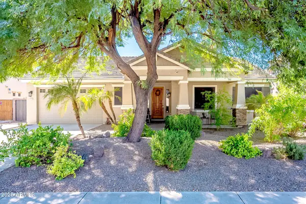 14395 W Port Royale Lane, Surprise, AZ 85379