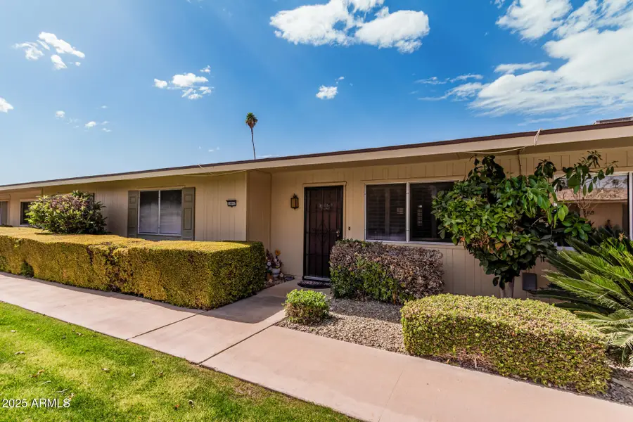 10967 W Santa Fe Drive, Sun City, AZ 85351 - Image #2