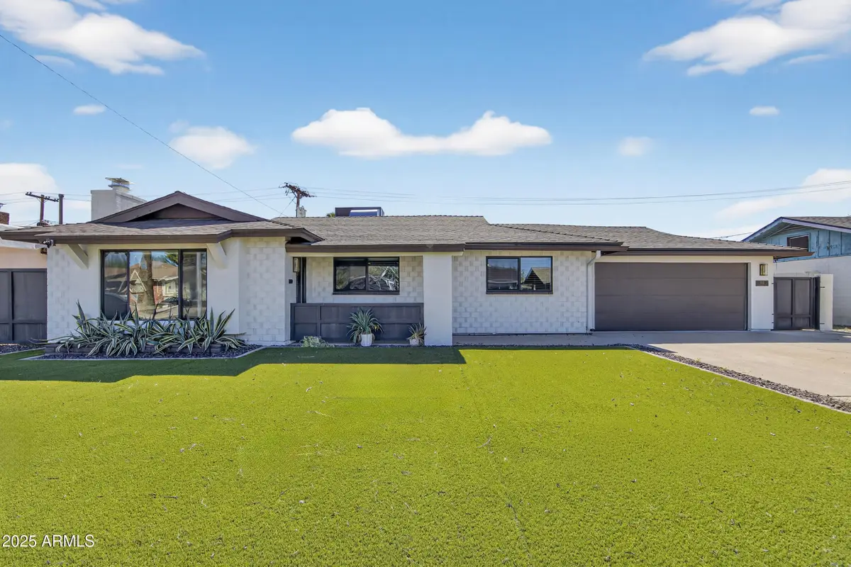 8335 E Montecito Avenue, Scottsdale, AZ 85251 - Image #1