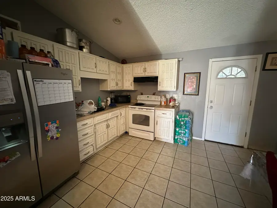 1616 N 63rd Avenue #48, Phoenix, AZ 85035 - Image #2