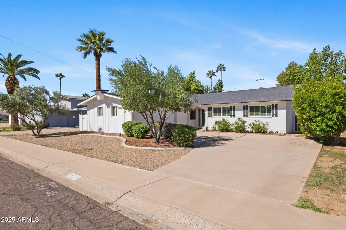 8414 E Sage Drive, Scottsdale, AZ 85250 - Image #1