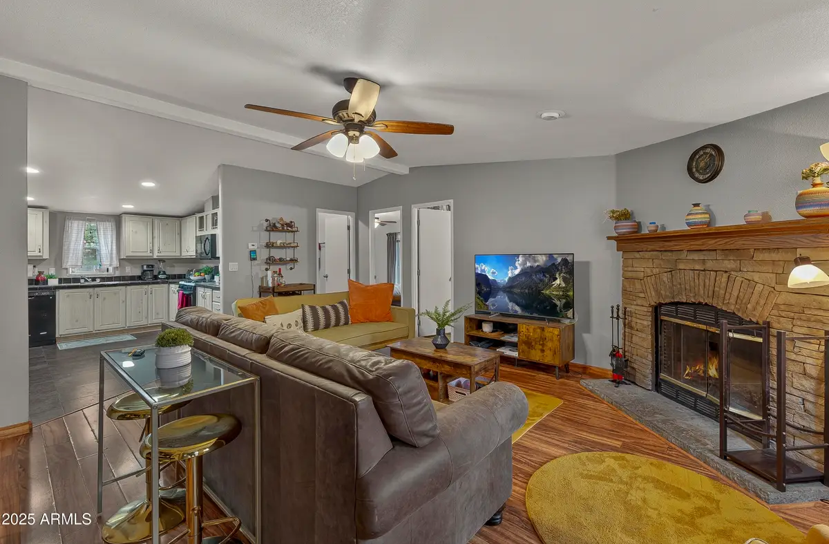 1349 S Burlington Street, Flagstaff, AZ 86001 - Image #1