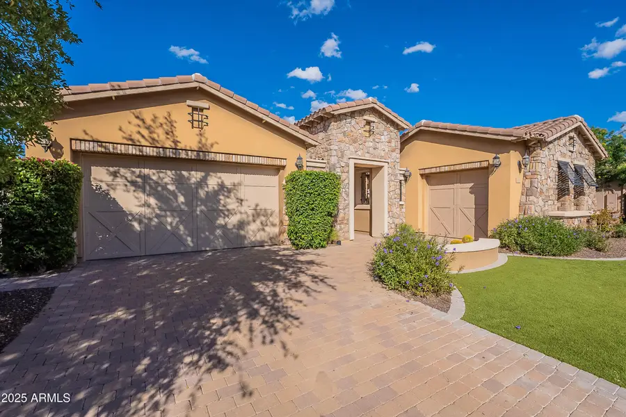 12828 W Oyer Lane, Peoria, AZ 85383 - Image #2