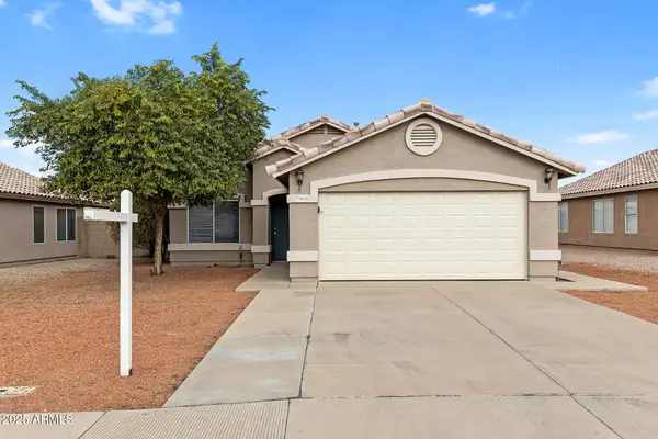 8658 E Capri Avenue, Mesa, AZ 85208