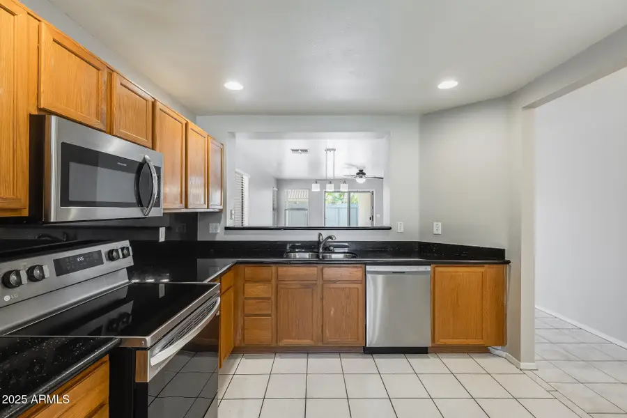 10441 E Birchwood Avenue, Mesa, AZ 85208 - Image #2