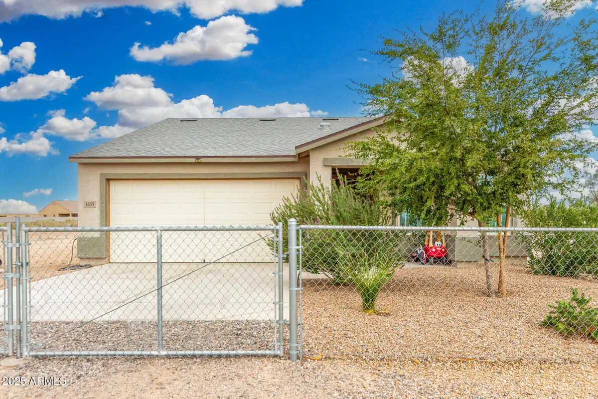 3635 N Bandelier Drive, Eloy, AZ 85131 - Image #1