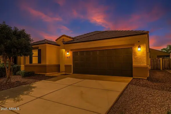28670 N Geode Drive, San Tan Valley, AZ 85143