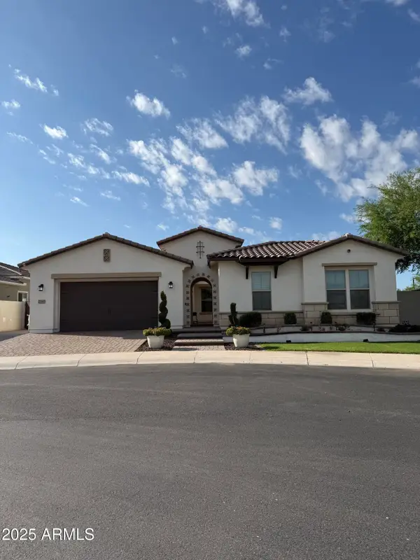 2145 E Gemini Place, Chandler, AZ 85249