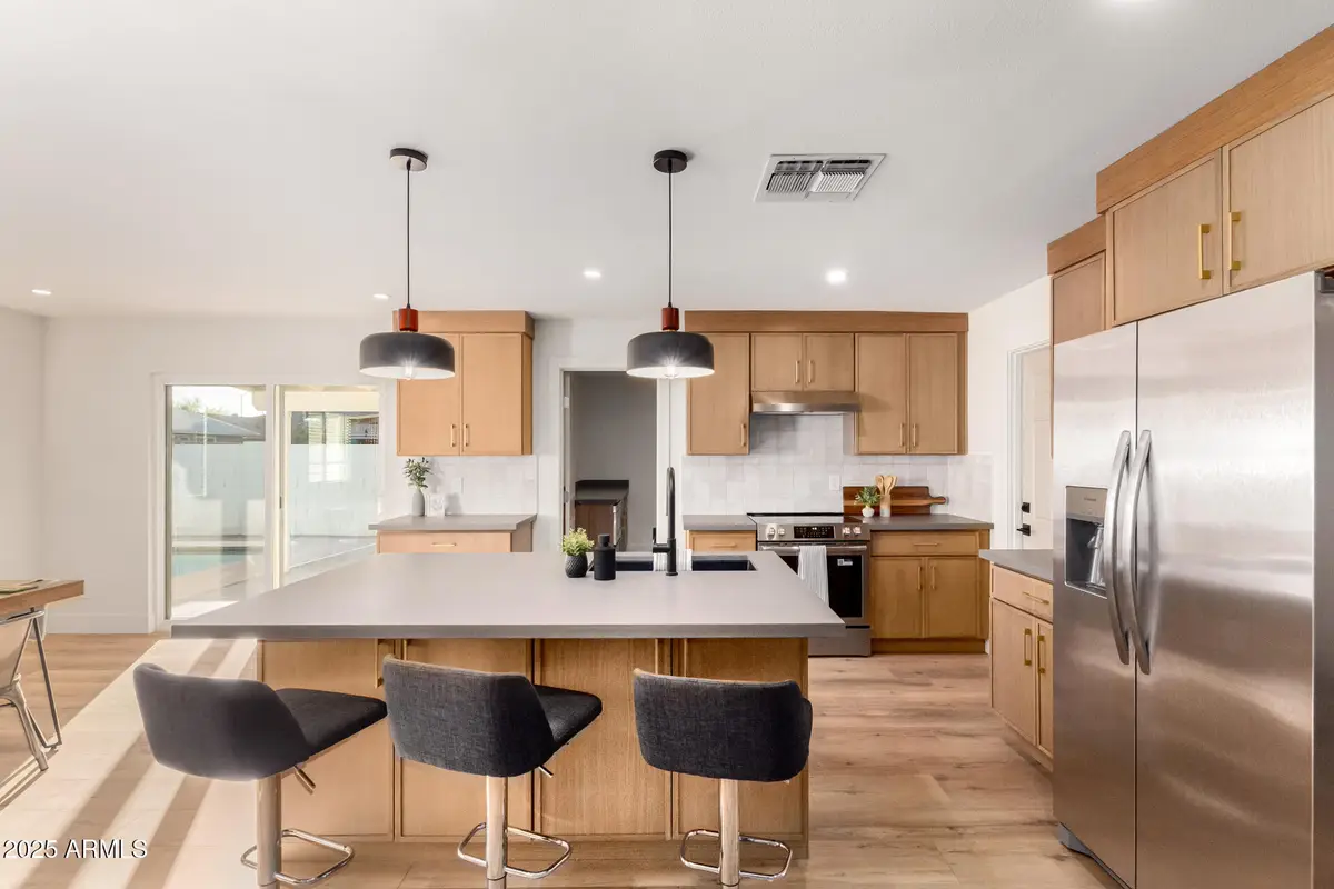 2209 E Jerome Avenue, Mesa, AZ 85204 - Image #1