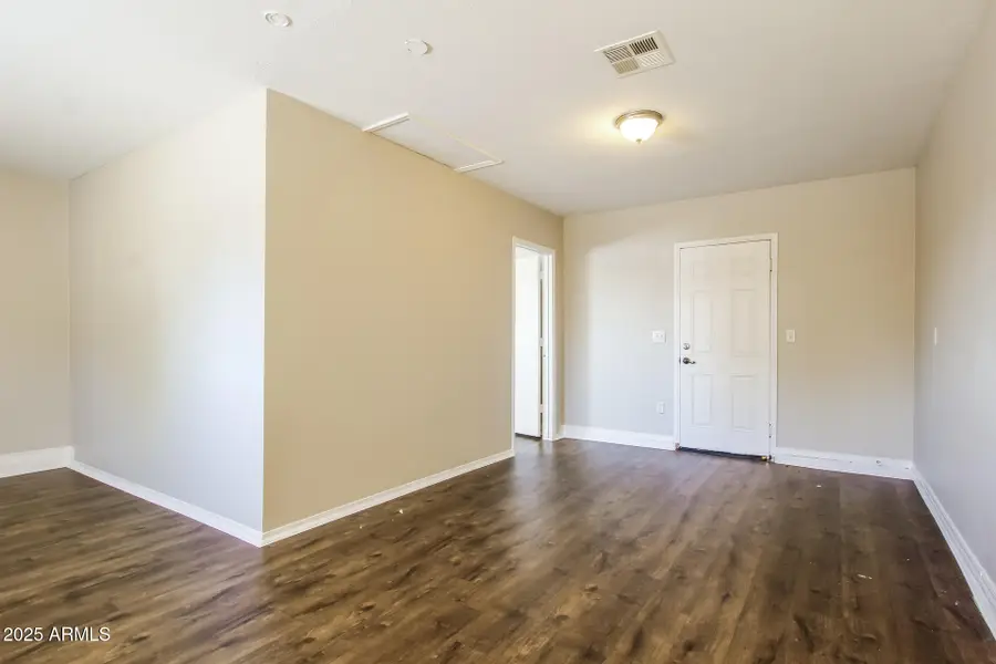 7130 W Merrell Street, Phoenix, AZ 85033 - Image #3