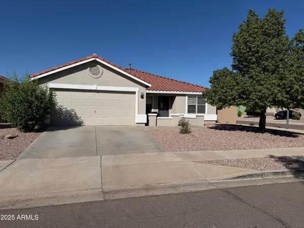 3114 W Cavedale Drive, Phoenix, AZ 85083