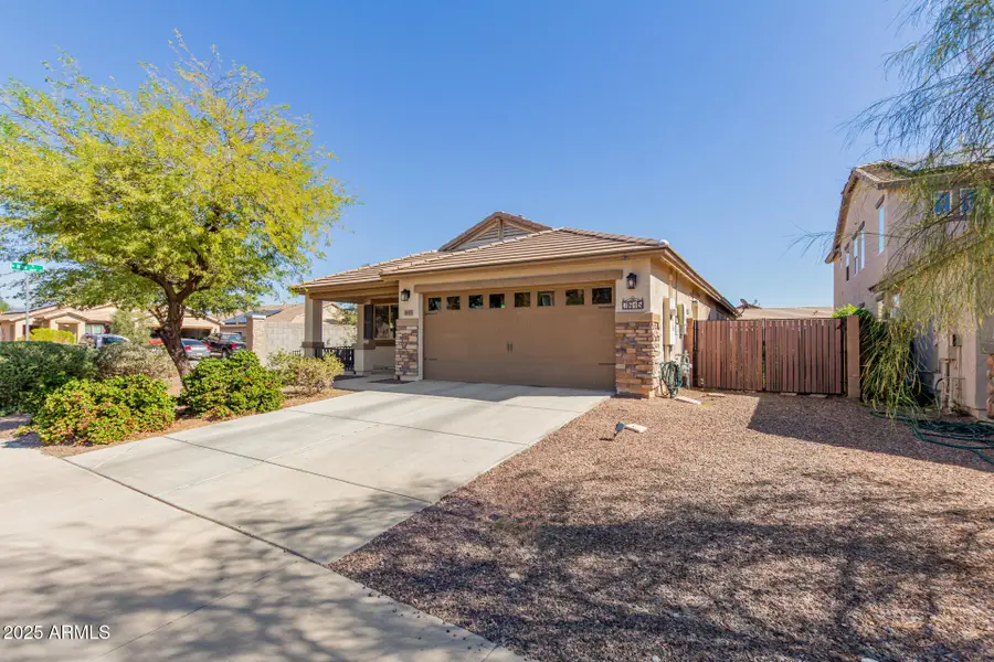 3815 S 186th Drive, Goodyear, AZ 85338 - Image #3