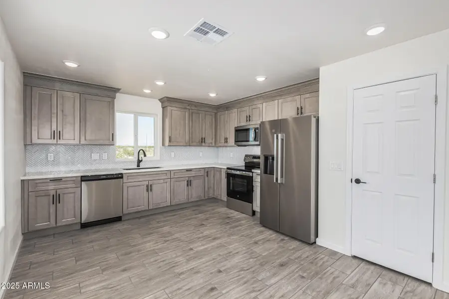 35326 W Ardmore Road, Tonopah, AZ 85354 - Image #3