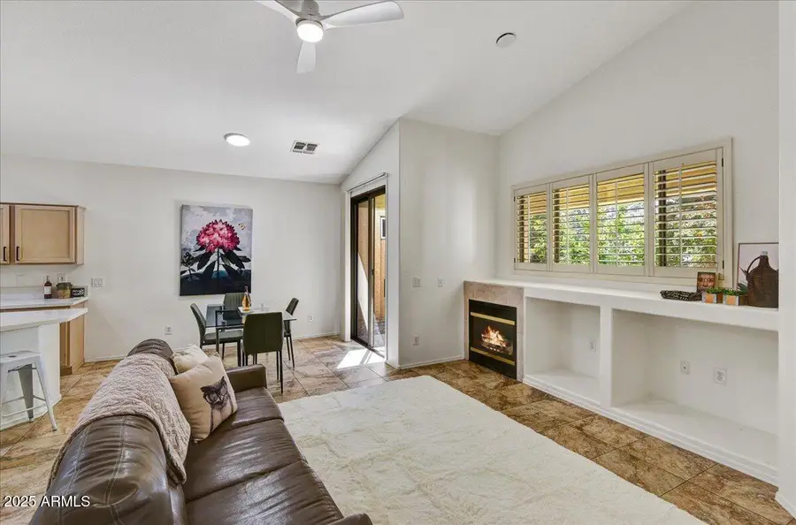 3247 E Maldonado Drive, Phoenix, AZ 85042 - Image #3