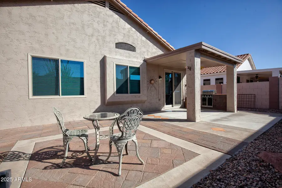 17738 N Phoenician Drive, Surprise, AZ 85374 - Image #2
