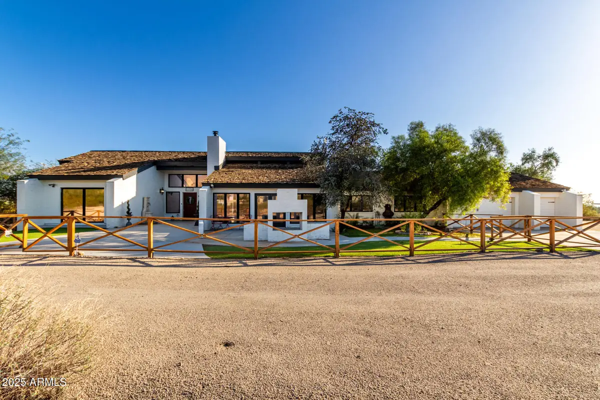 11551 W Waverly Drive, Casa Grande, AZ 85194 - Image #1