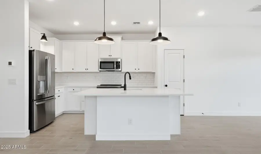 3949 S 233rd Lane, Buckeye, AZ 85326 - Image #2