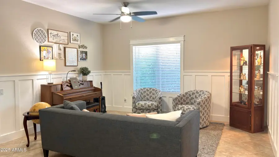 10909 E Sentiero Avenue, Mesa, AZ 85212 - Image #2