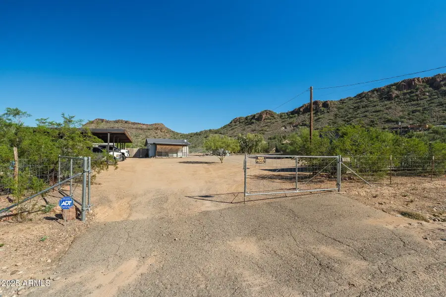 732 E Honda Bow Road, New River, AZ 85086 - Image #2