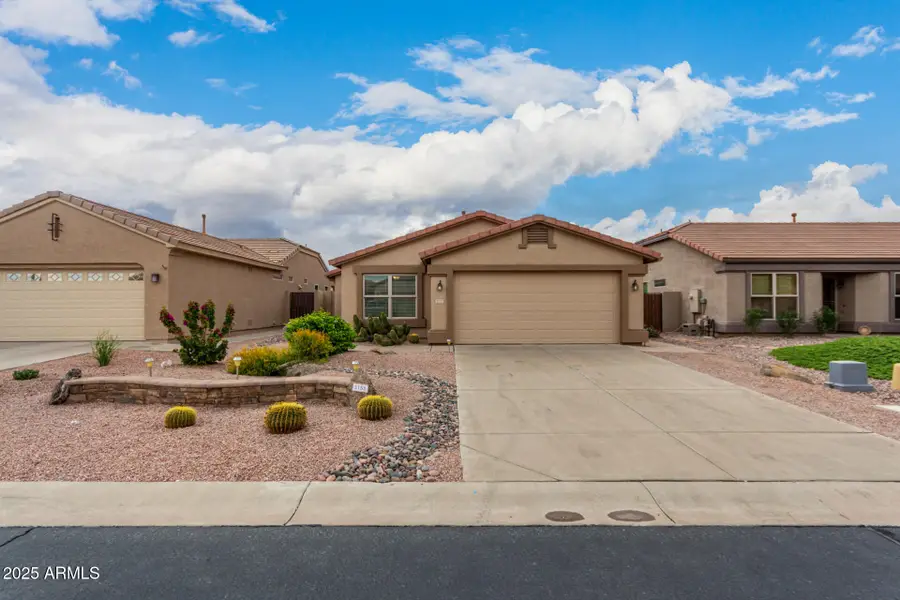 3153 E Peach Tree Drive, Chandler, AZ 85249 - Image #2