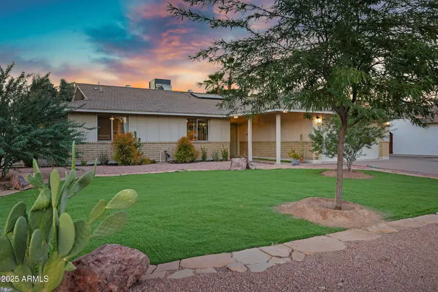 1824 W Seldon Lane, Phoenix, AZ 85021 - Image #2