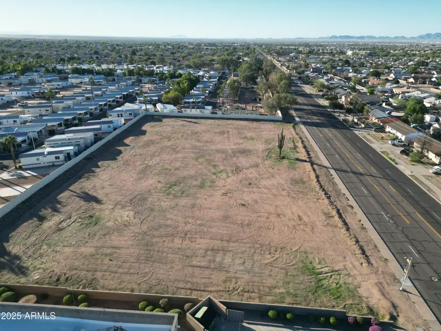 935 S Ironwood Drive, Apache Junction, AZ 85120 - Image #2