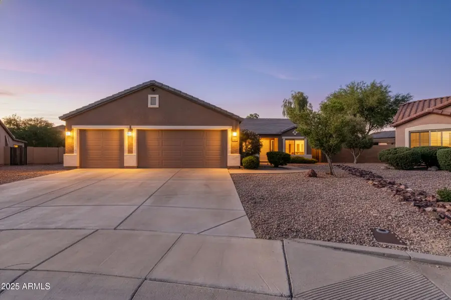1422 S 230th Avenue, Buckeye, AZ 85326 - Image #2