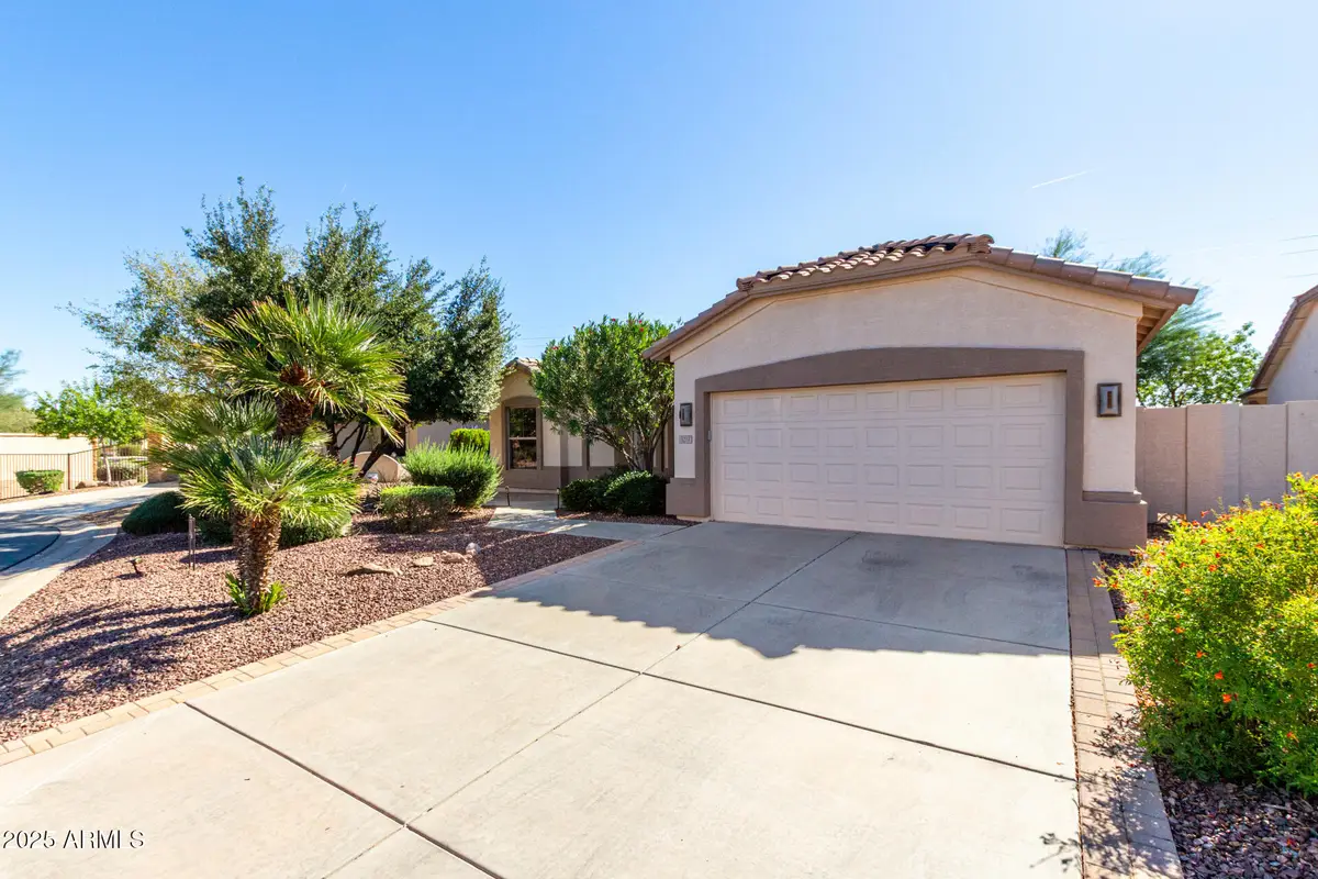 3211 E Gleneagle Drive, Chandler, AZ 85249 - Image #1