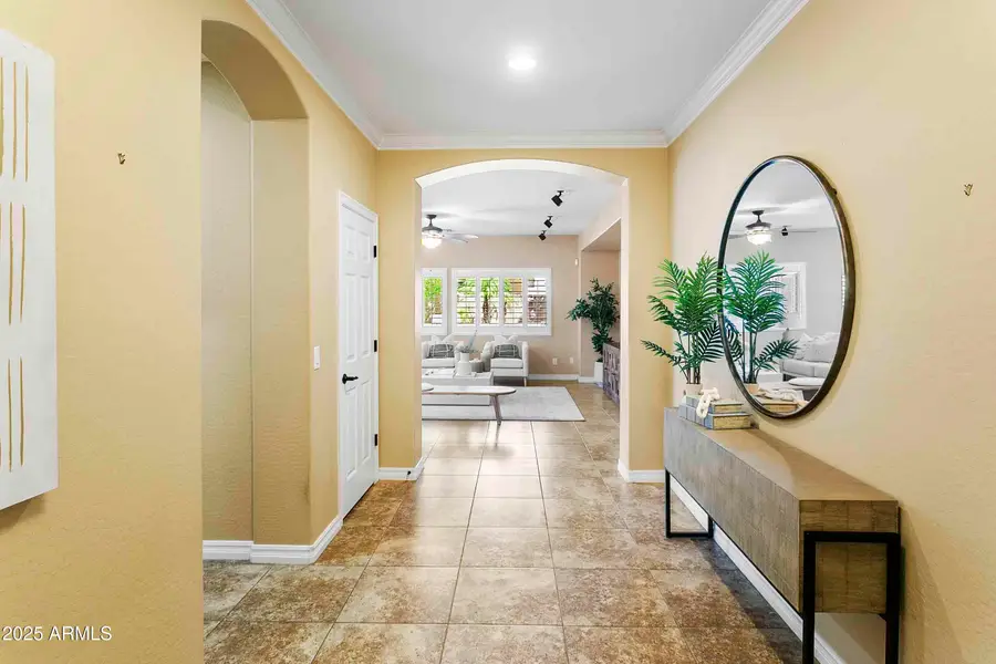 2736 E Sourwood Drive, Gilbert, AZ 85298 - Image #2