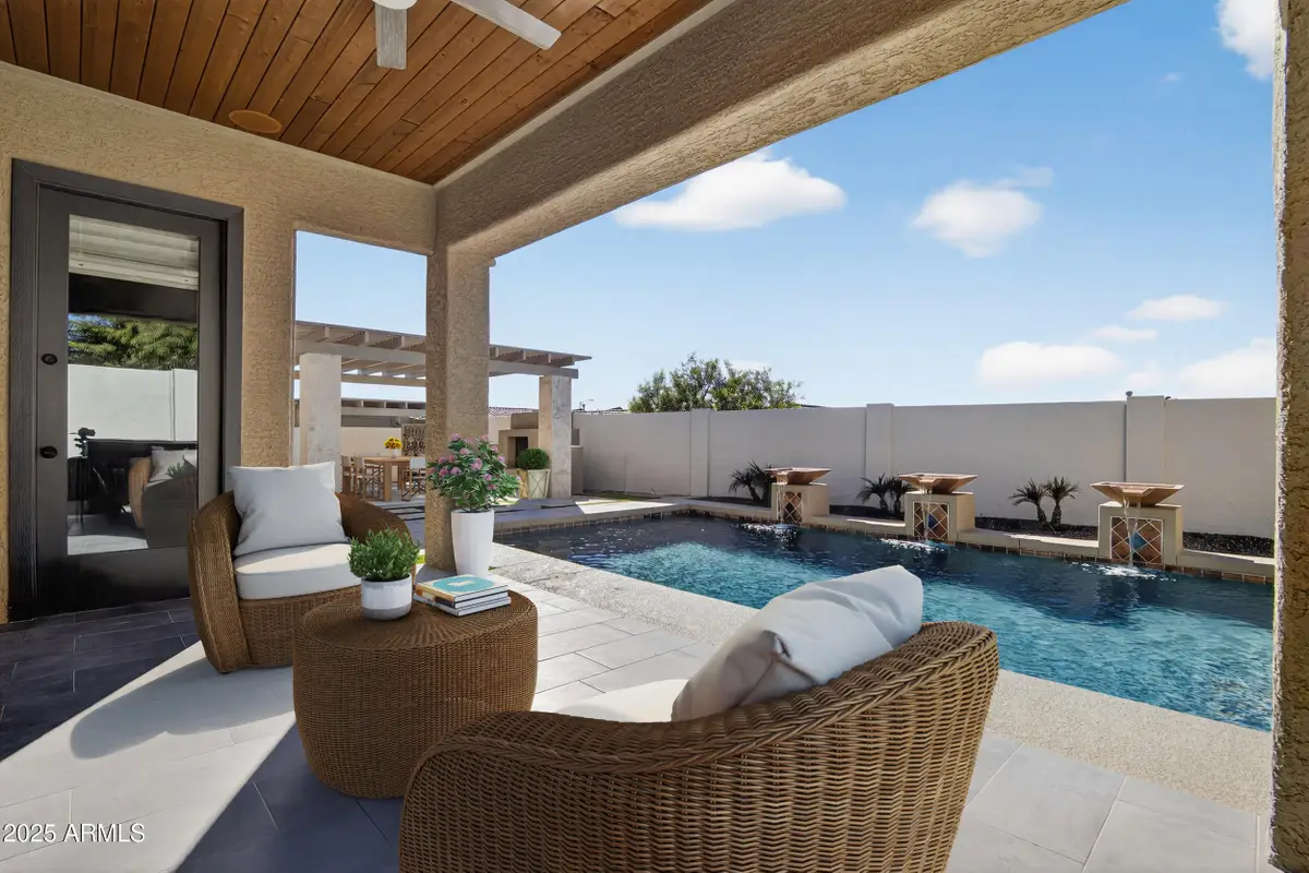 22488 N 104th Lane, Peoria, AZ 85383 - Image #1