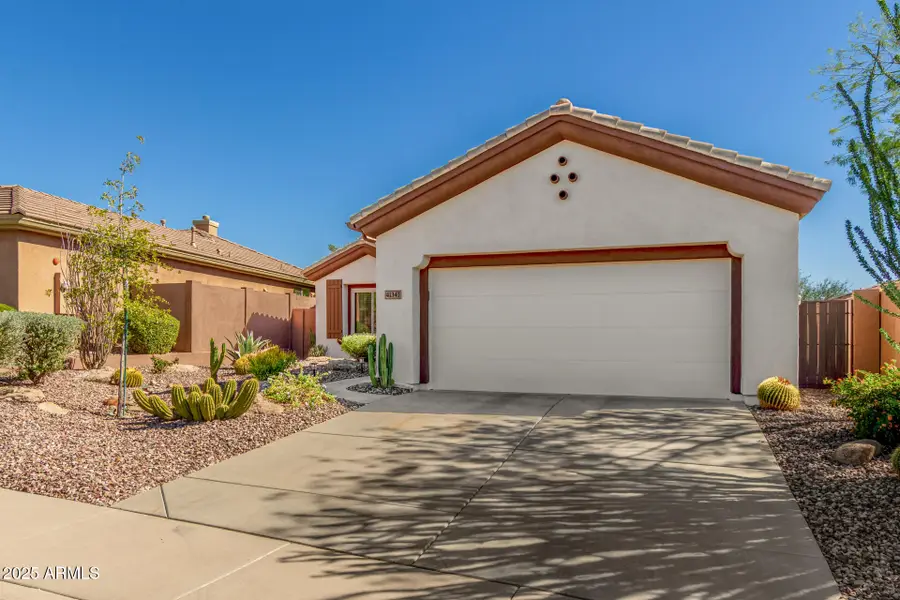 41341 N Laurel Valley Court, Anthem, AZ 85086 - Image #2