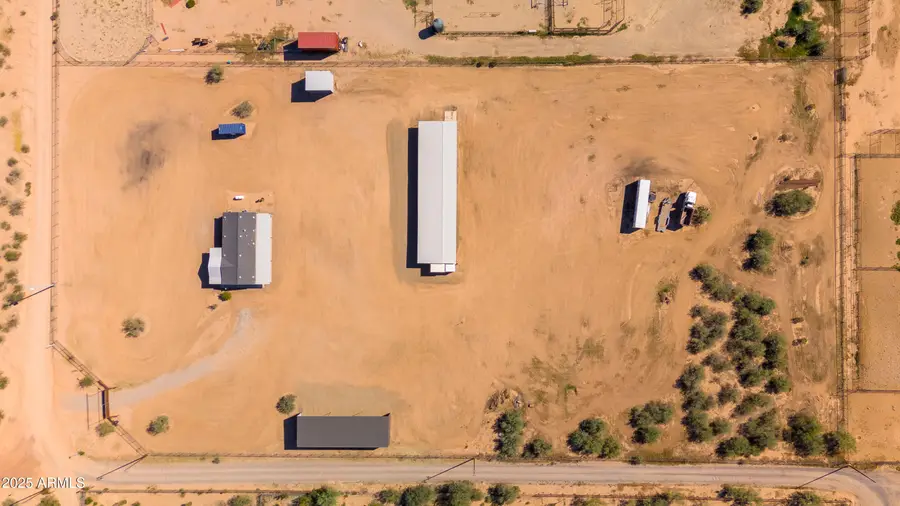 46423 W Trotter Road, Wickenburg, AZ 85390 - Image #2