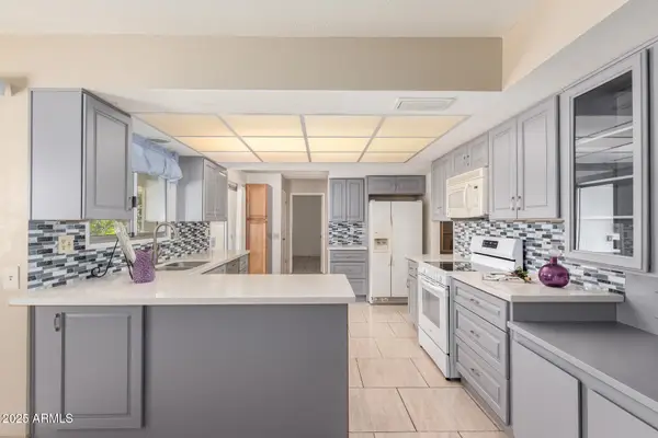 12819 N Sun Valley Drive, Sun City, AZ 85351