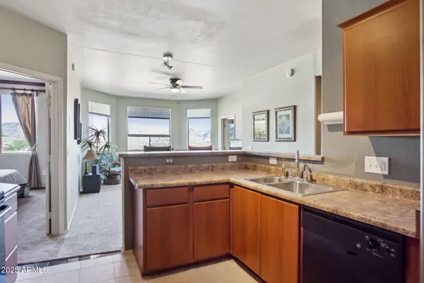 9820 N Central Avenue #317, Phoenix, AZ 85020