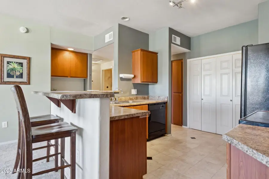 9820 N Central Avenue #317, Phoenix, AZ 85020 - Image #2