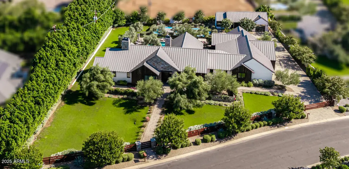 4535 N 49th Place, Phoenix, AZ 85018 - Image #1