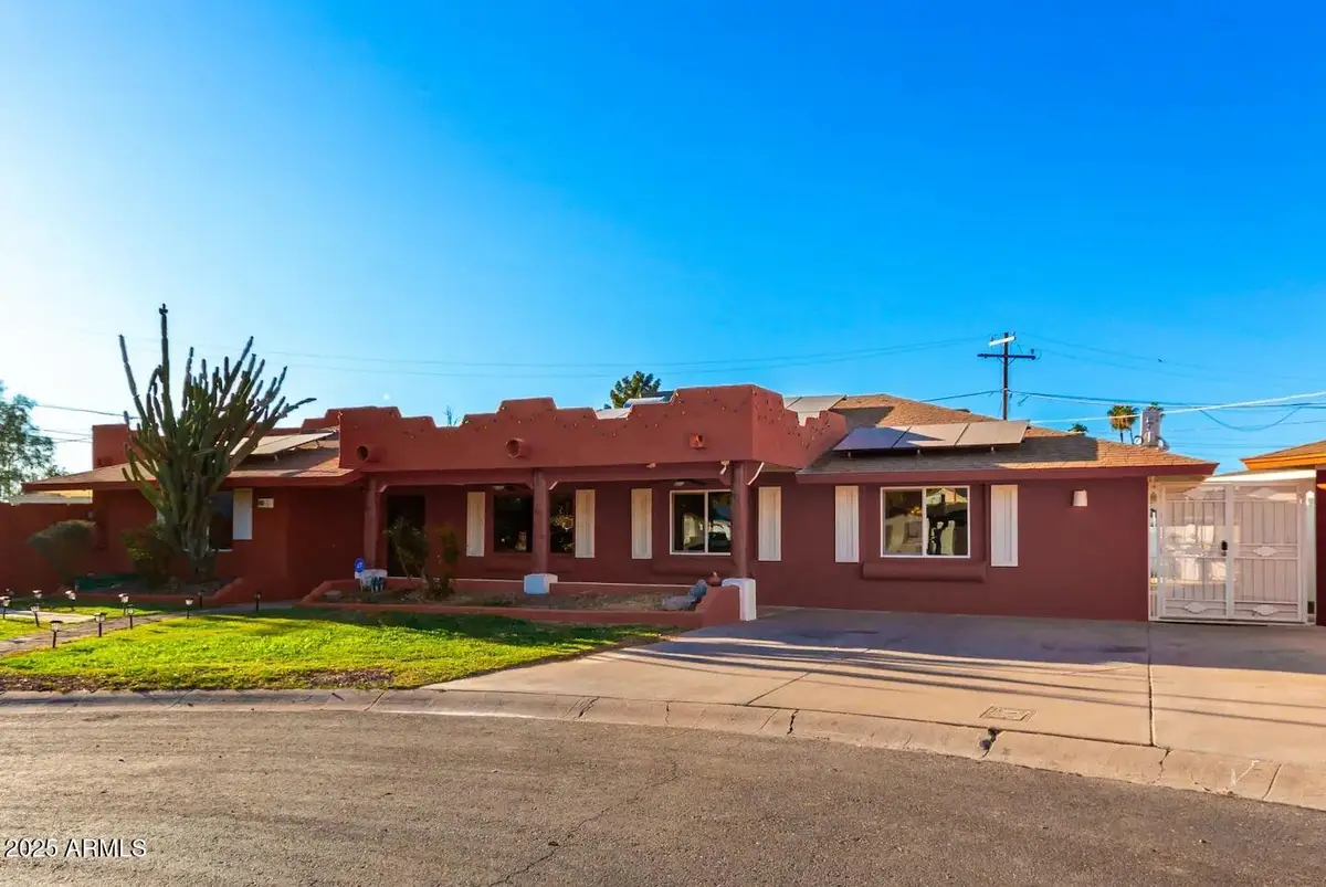 490 N Vine Street, Chandler, AZ 85225 - #1