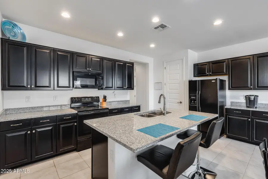 19600 W Montecito Avenue, Buckeye, AZ 85340 - Image #3