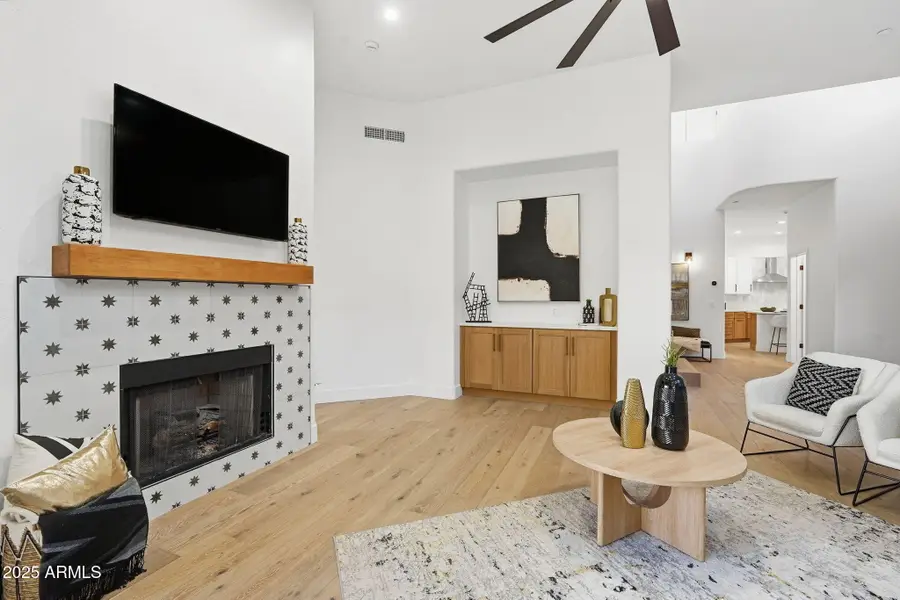 7318 E Woodsage Lane, Scottsdale, AZ 85258 - Image #3