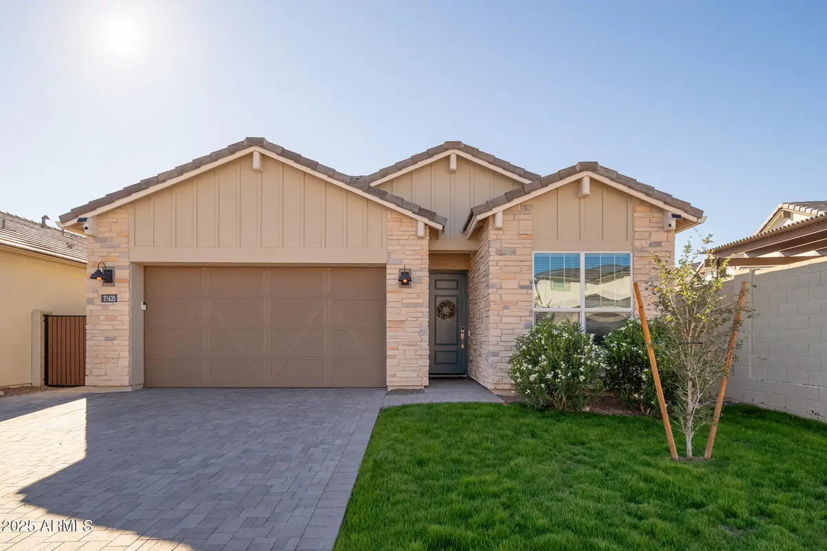 21635 N 102nd Avenue, Peoria, AZ 85382 - Image #1