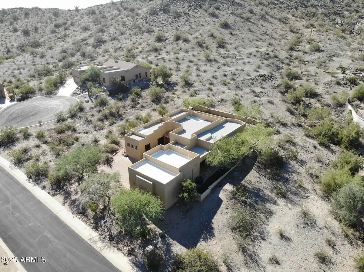 18329 W Santa Alberta Lane, Goodyear, AZ 85338 - Image #1