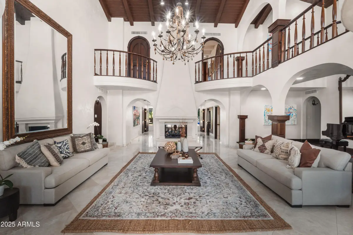 6611 N 64th Place, Paradise Valley, AZ 85253 - Image #1